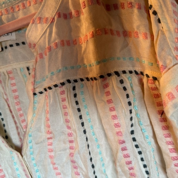 Loft short sleeve blouse, size L - Picture 2 of 6